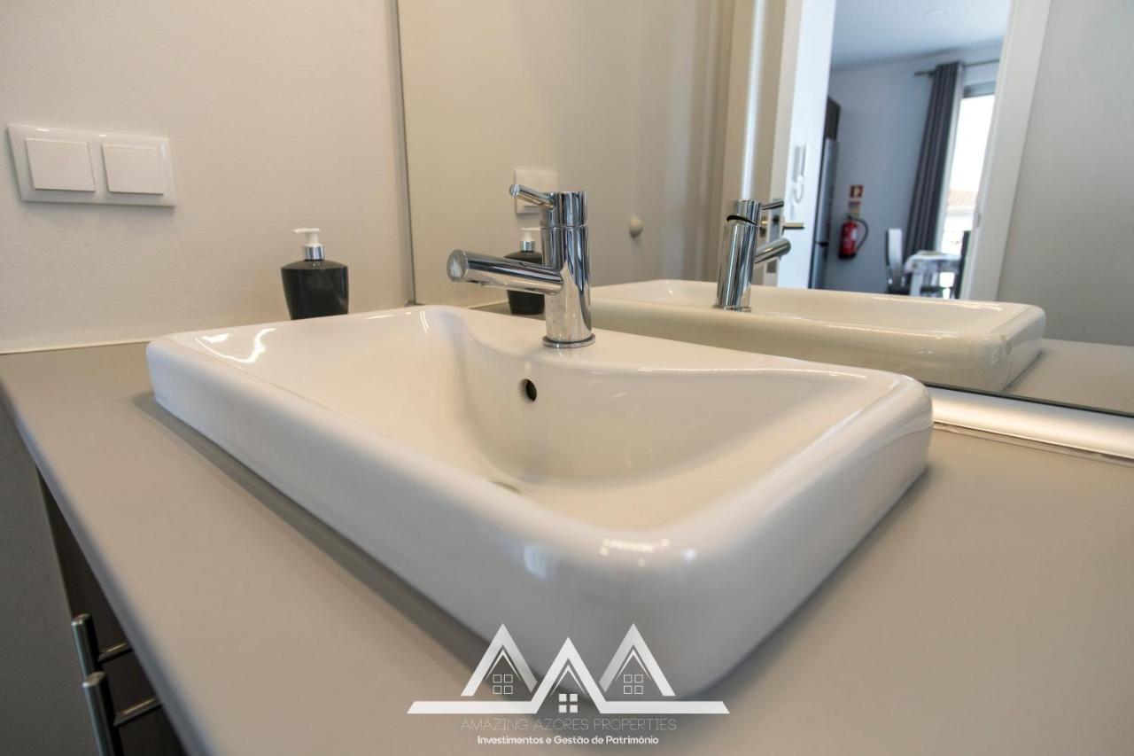 White House I Apartment Praia da Vitoria Luaran gambar